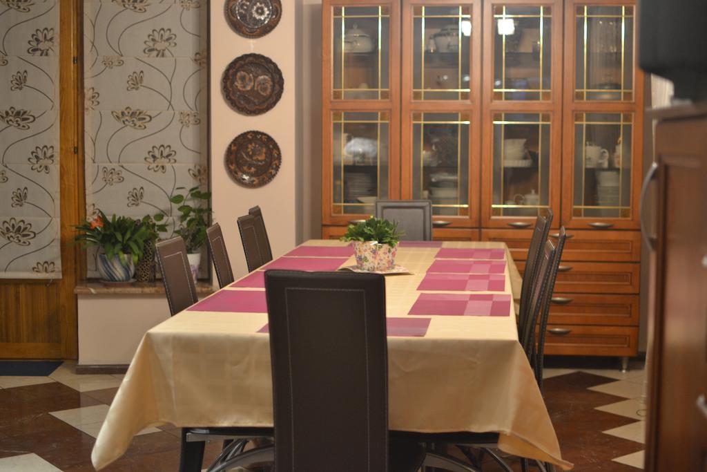Hotel Home Sweet Home Kiszyniów Zewnętrze zdjęcie